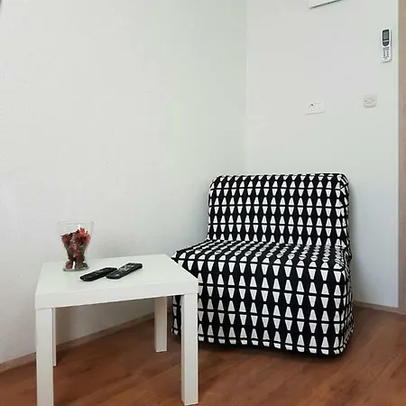 Nautica 3* Komiža
